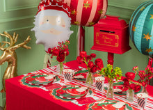 Holiday Stripes Dinner Paper Plates (8 ct.)