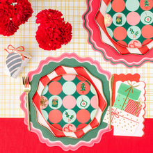 Holiday Stripes Dinner Paper Plates (8 ct.)