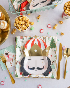Nutcracker Pattern 9" Plates (8 ct.)