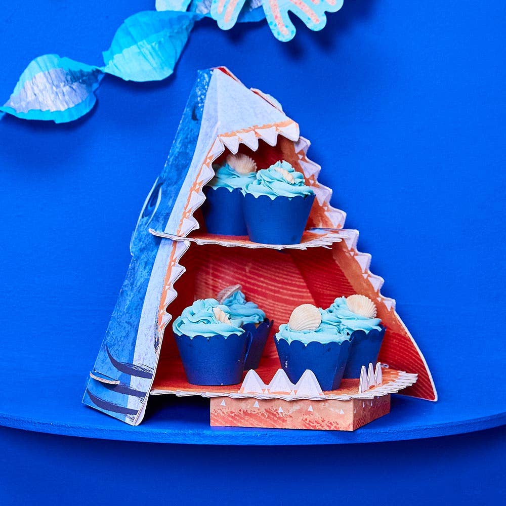 King of the Sea Treat Stand & Wall Decoration