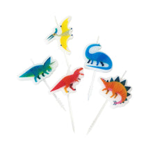 A dino-mite addition to your cake! These little dinosaur candles by Talking Tables are perfect for little parties. Each pack contains 5 candles – a Pterodactyl, T.Rex, Brachiosaurus, Stegosaurus and Triceratops.