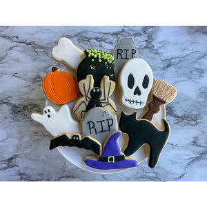 Trick or Treat Deluxe Cookie Decorating Set