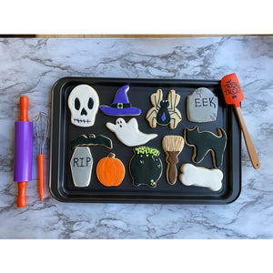 Trick or Treat Deluxe Cookie Decorating Set