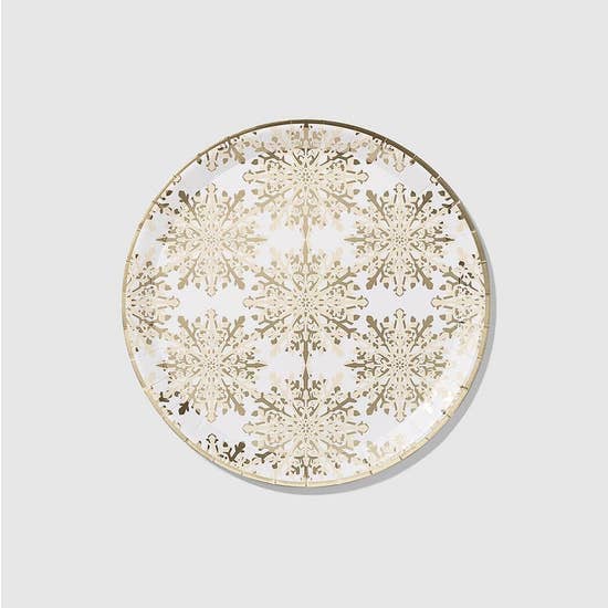 Bursting with a kaleidoscope of snowflakes, these large plates feel sophisticated without being fussy. While they feature a print of delicate snowflakes, the plates are sturdy enough that they won't wilt under the heaviest of main courses. 10 large plates 9